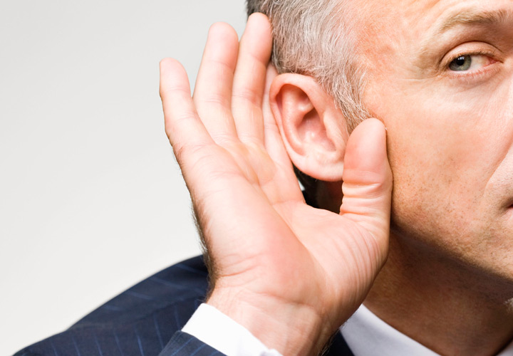 آموزش تقویت مهارت گوش دادن فعالانه
